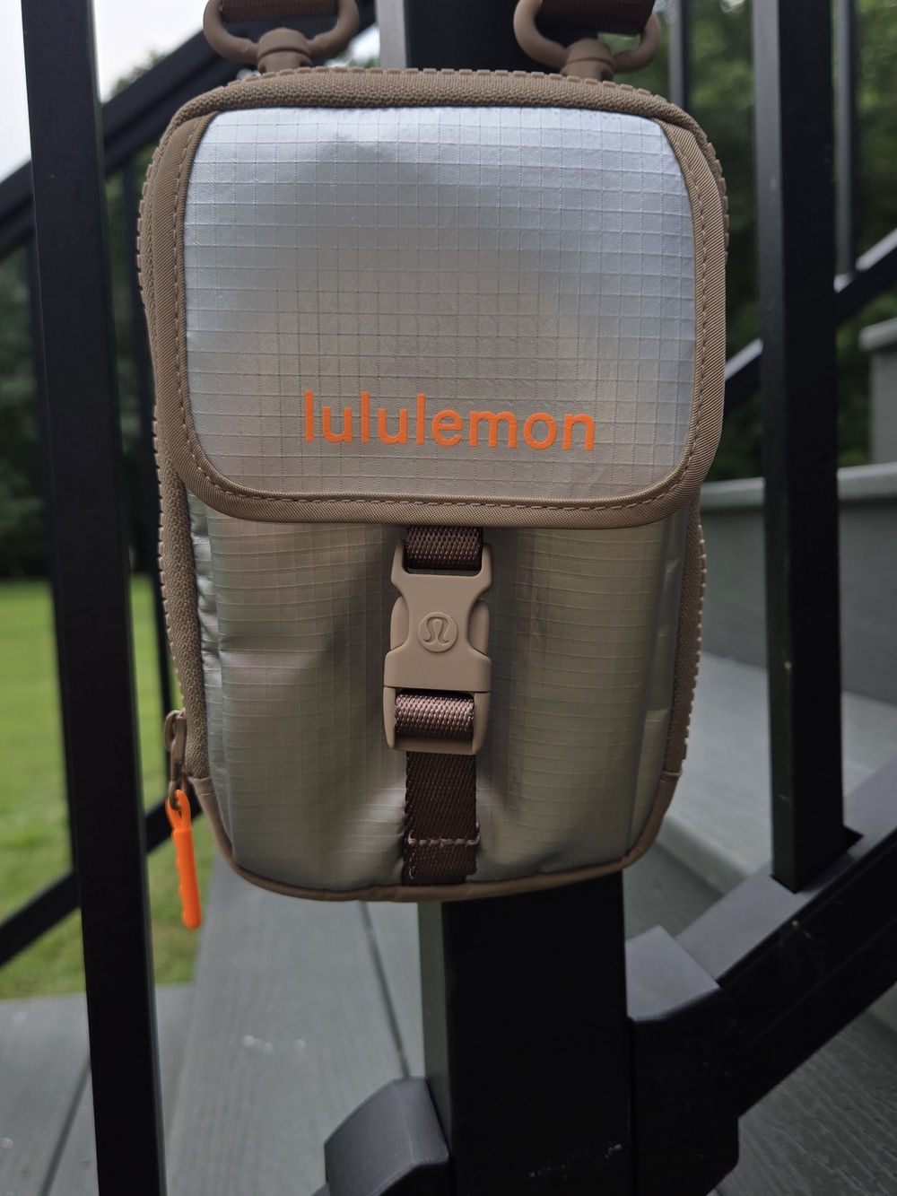 lululemon Tech Organizer Crossbody Bag Metallic Silver Tan Orange Accent NWOT